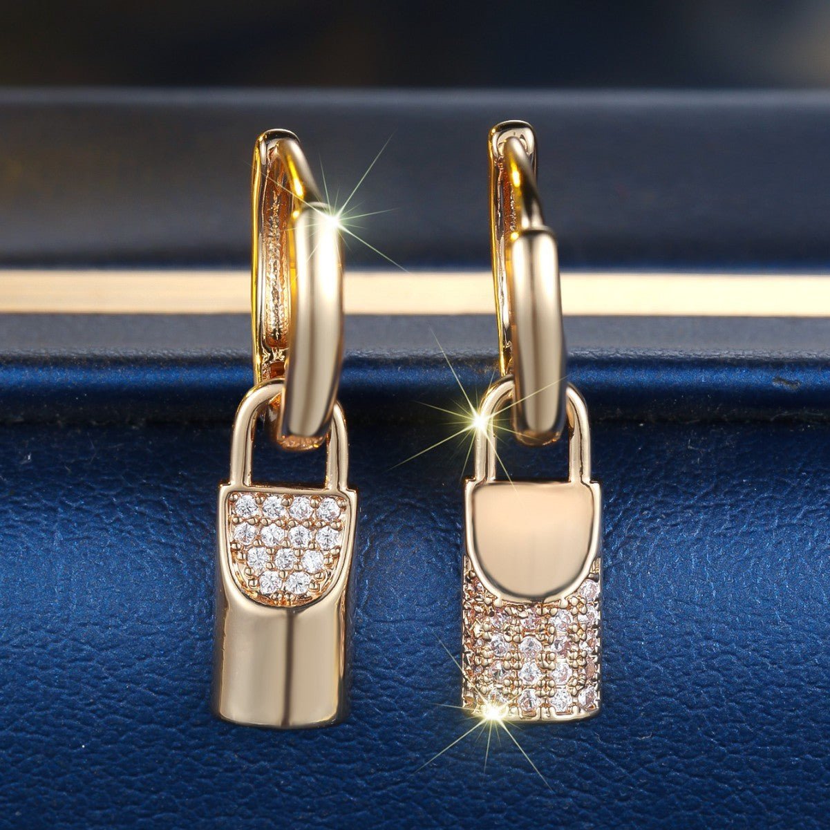 Champagne Gold Round White Diamond Lock Eardrops