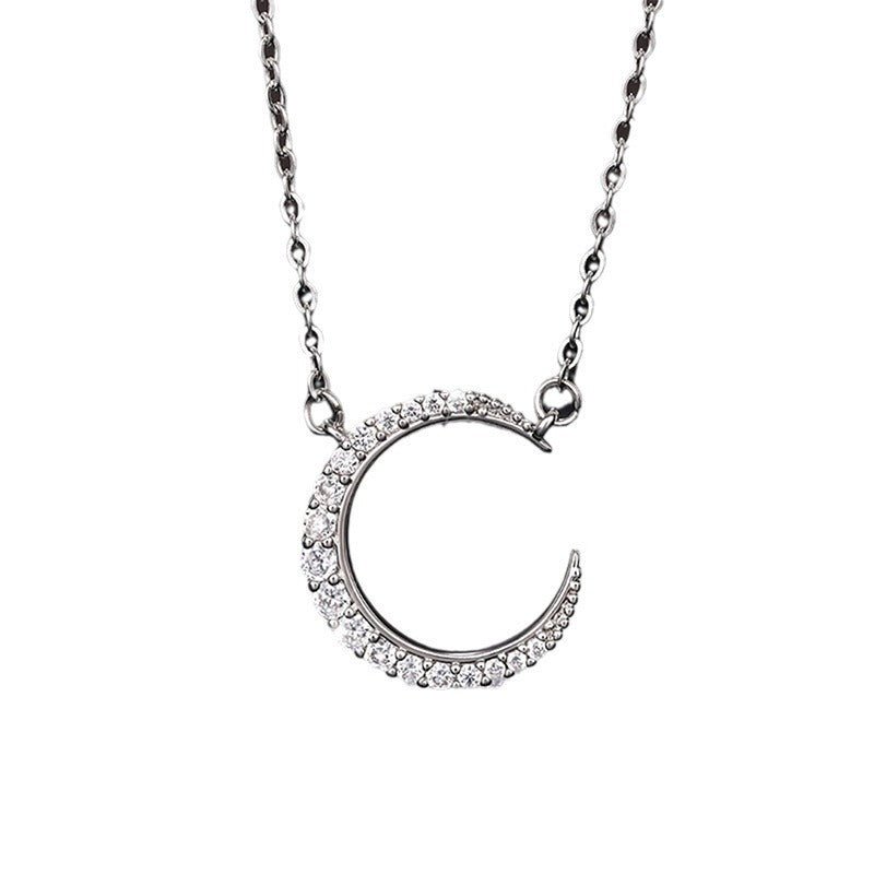 Women's Stylish Simple And Versatile Moon Necklace